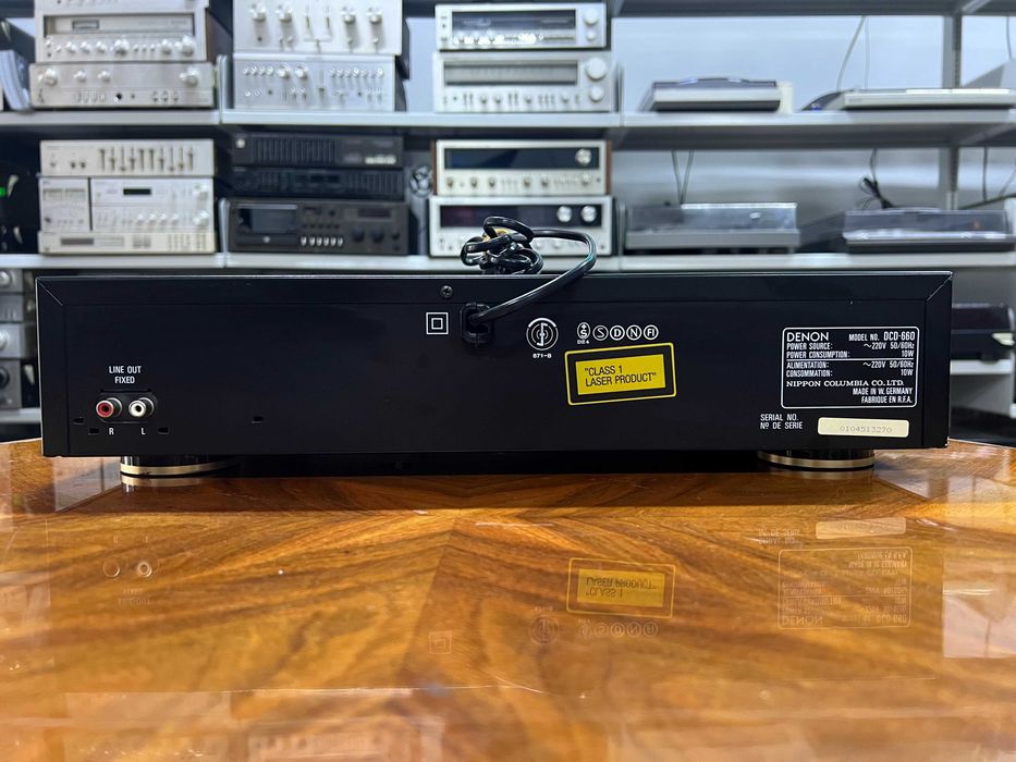 Odtwarzacz płyt CD Denon DCD-660 Audio Room
