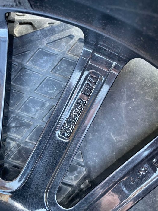 Титанові диски Mercedes с-205 AMG різно широкі 5.112 R19
