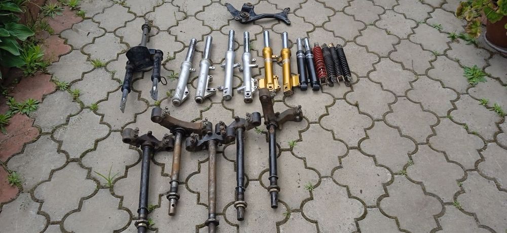 Продам амортизаторы и перья  для скутеров