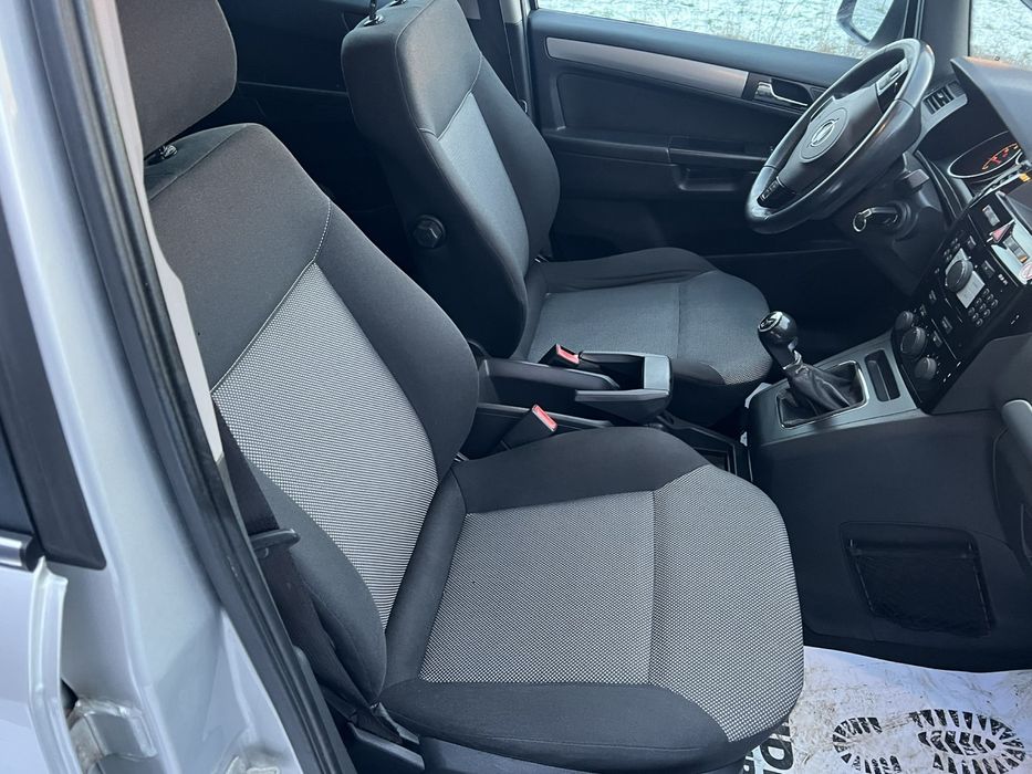 Opel Zafira 2011р.