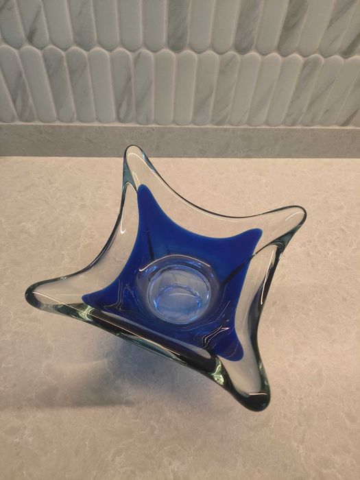 Szkło artystyczne patera w stylu Murano.