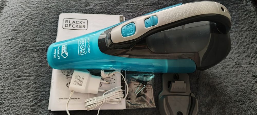 Пилосос ручний BLACK+DECKER 2 в 1