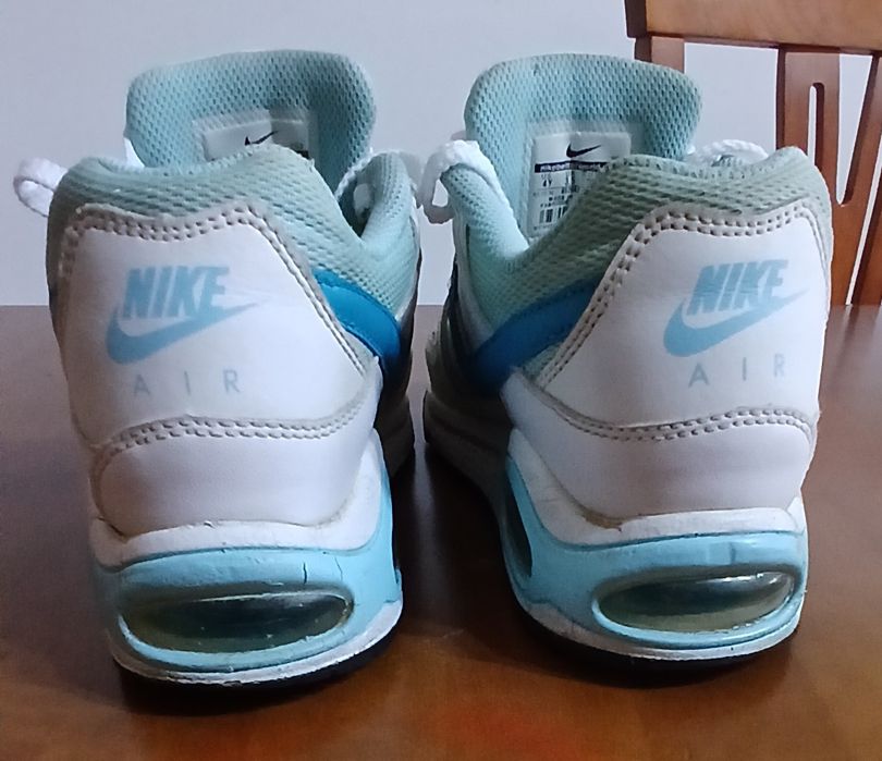 Nike e Adidas  criança