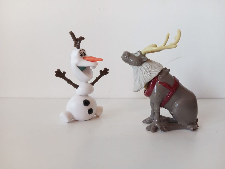 Figuras Olaf e Sven bonecos Frozen Disney