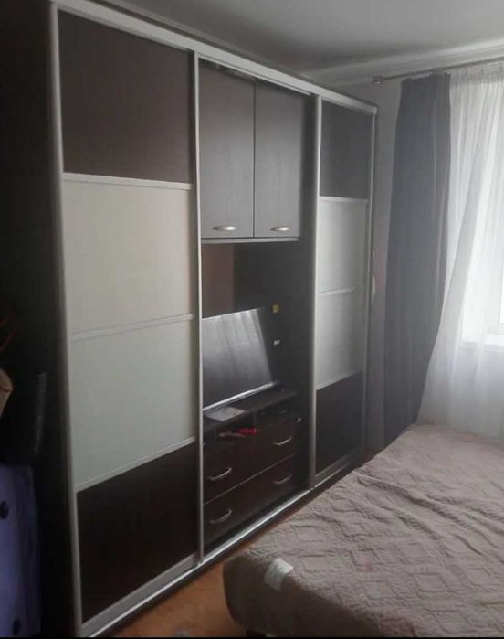 В продаже комната в коммуне. Выделена блоком.