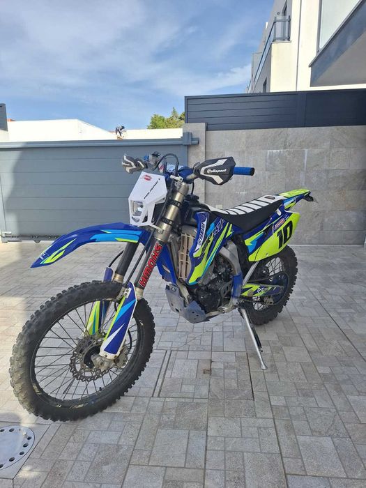 yamaha wr250 4tempos