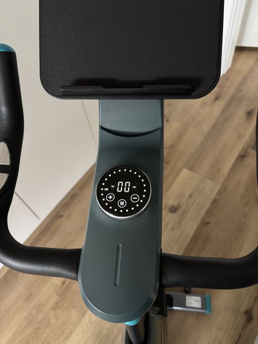 Bicicleta indoor Cecotec como nova