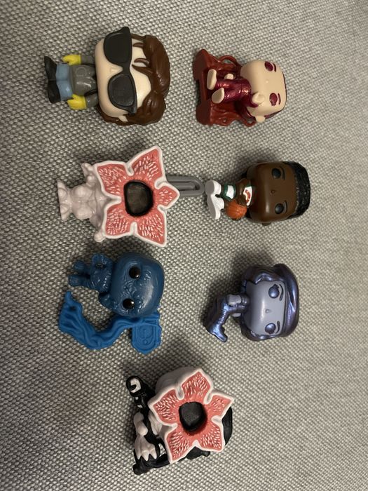 Киндер Очень странные дела