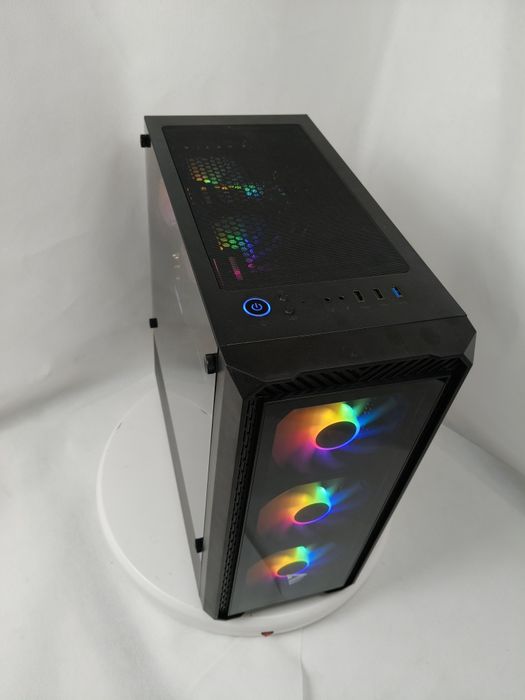 Komputer Gamingowy Ryzen 7 7800X3D,RTX 5070,32 GB,SSD,Win 11