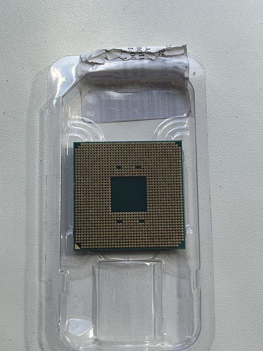 Прцесор AMD Byzen 5 1500X