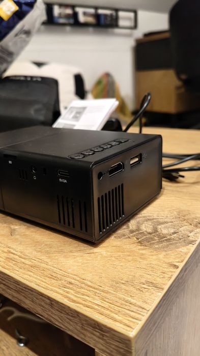 Mini rzutnik bluetooth