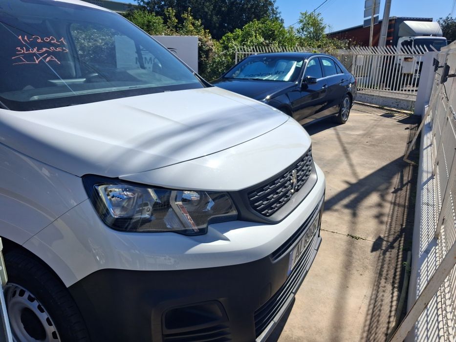 Peugeot Partner com IVA DEDUTÍVEL