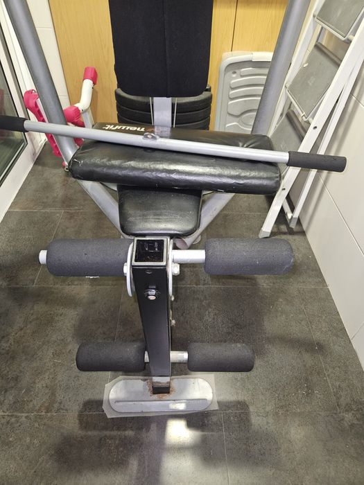 Maquina multifunções musculação