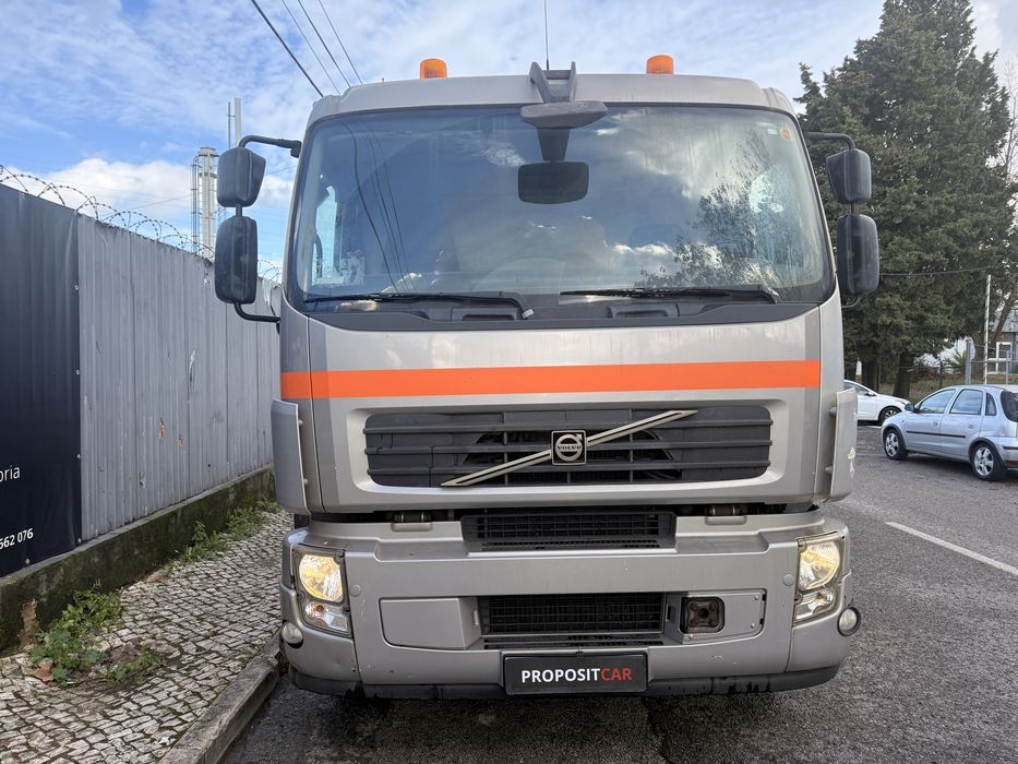 VOLVO FE GRUA PK15500 E ESTRADO 7,50 APENAS 197.000km ##OPORTUNIDADE##