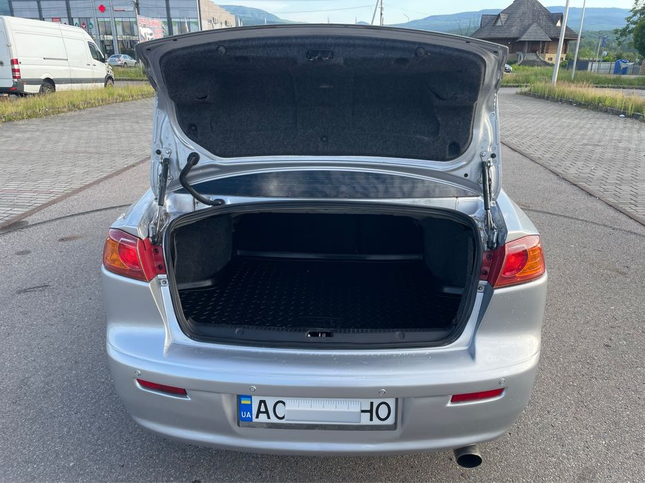 Mitsubishi Lancer X
