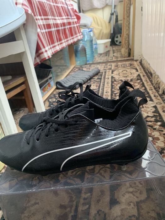 Оригінальні футбольні  Бутси Puma Evoknit FTB II SG  41розмір, 26,5см