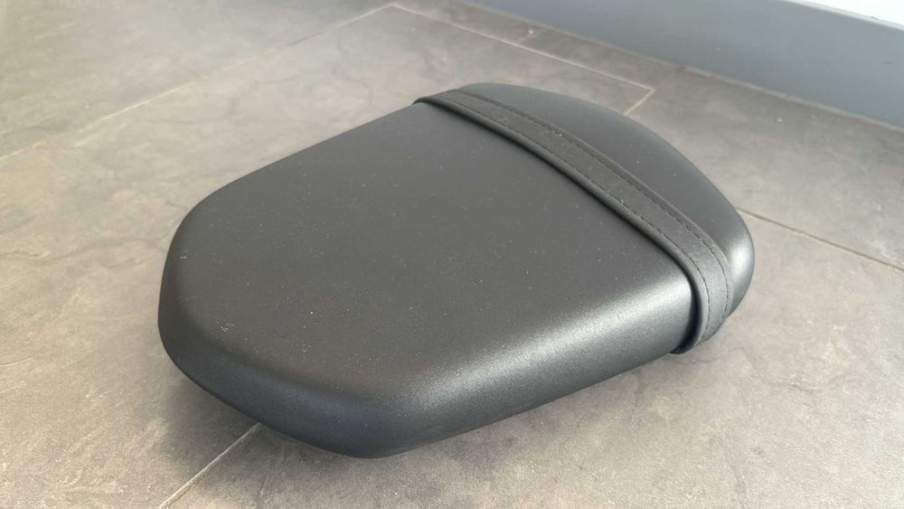 Siedzenie Fotel Pasażera Suzuki GSXR 600. 750 K6 K7. 2006-07 [1883]