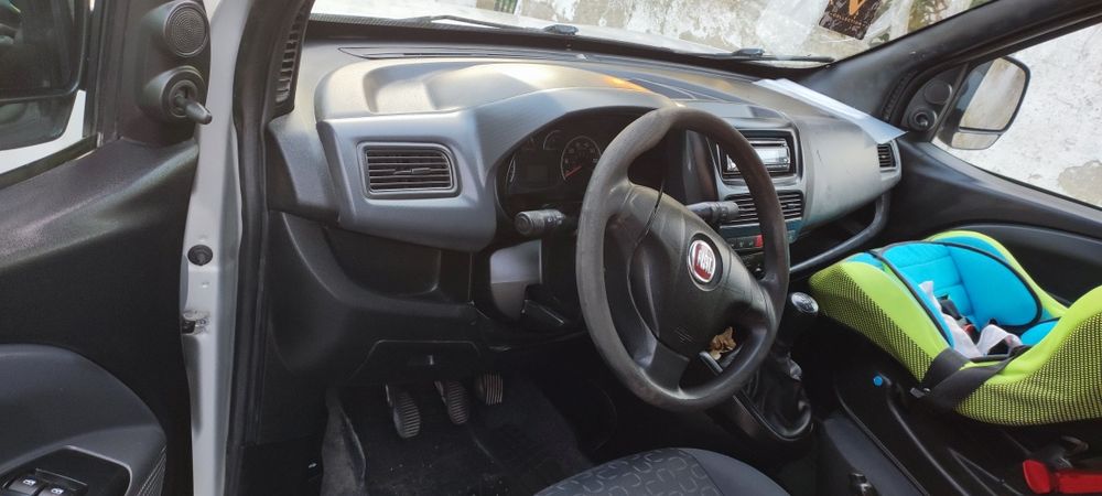 Doblo MultiJet 1.3 gasóleo 5 lugares