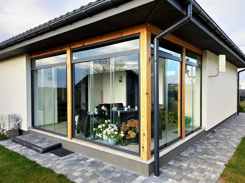 Zadaszenia tarasu ściany przesuwne szkło aluminiowe pergola oranżeria