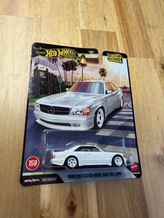 Hot Wheels Premium Boulevard 1989 Mercedes-Benz 580 SEC AMG + Protektor