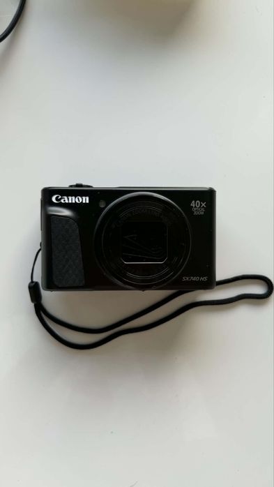 Canon PowerShot SX740 HS