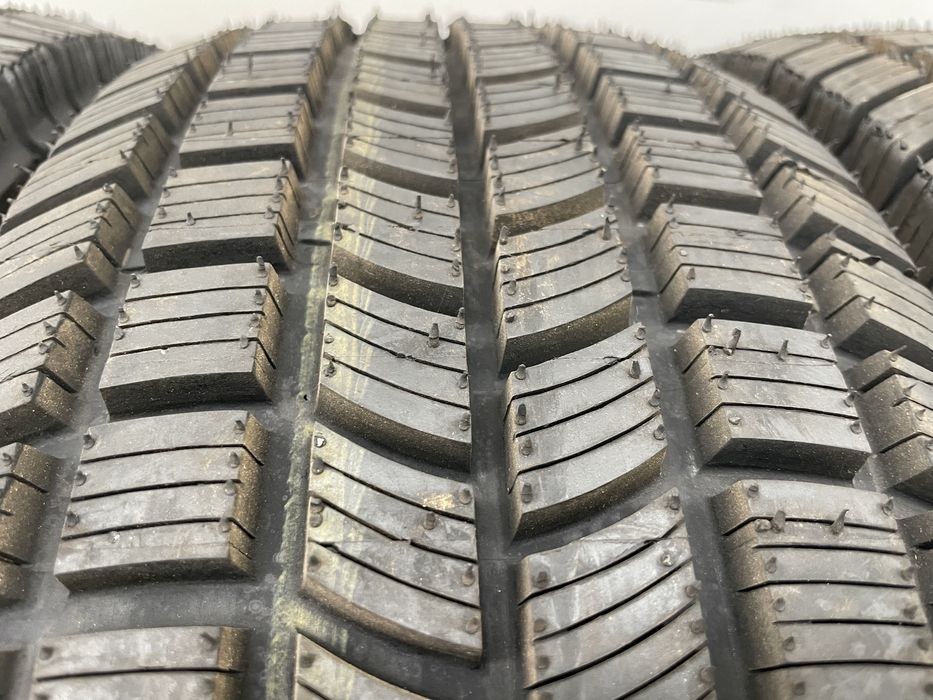 4 pneus 215/65 R15 4x4