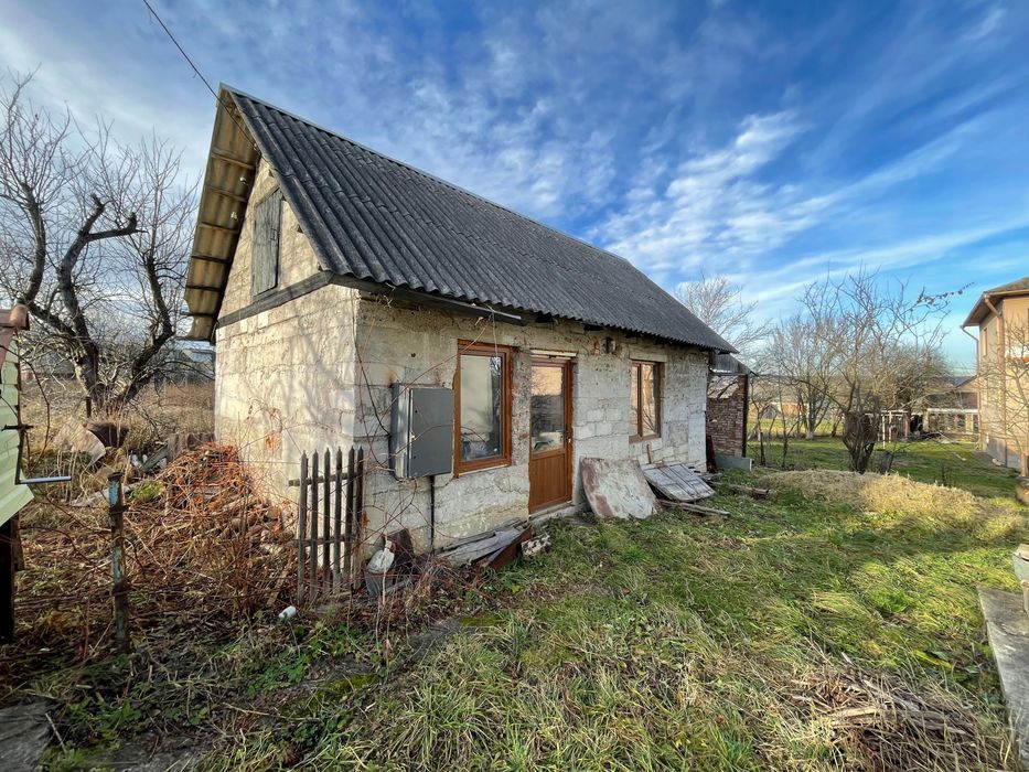Будинок с. Оболоння, 3 км від м. Долина