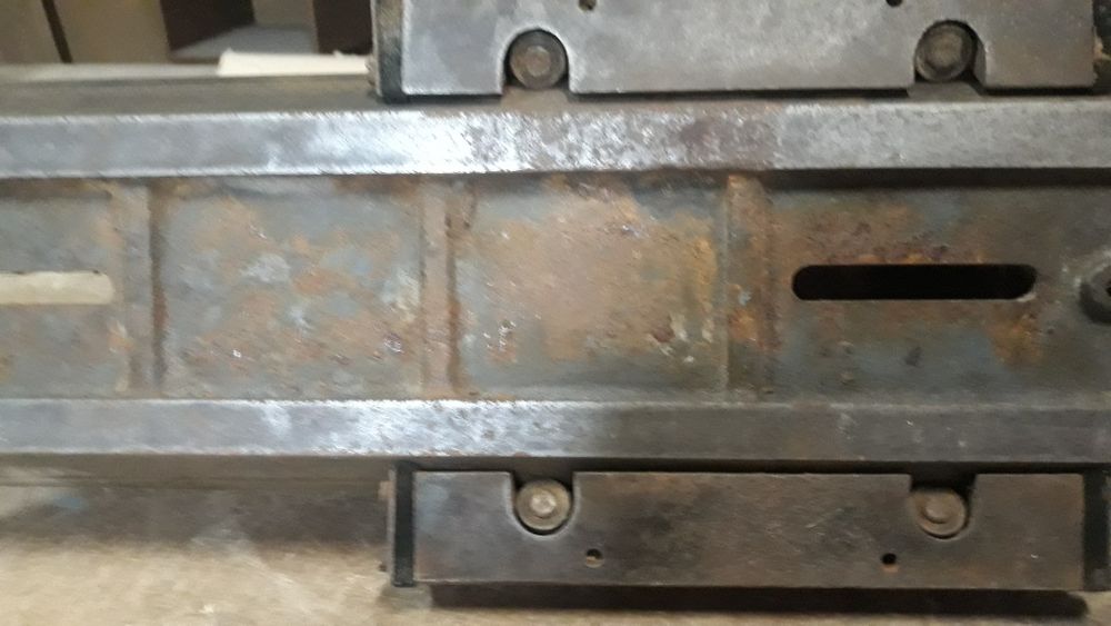 Каретка шіпорізна на столярний верстат.  Каретка на ФСШ.