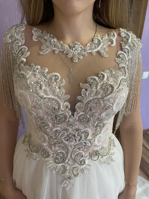 Плаття весільне Зефір 44 розмір