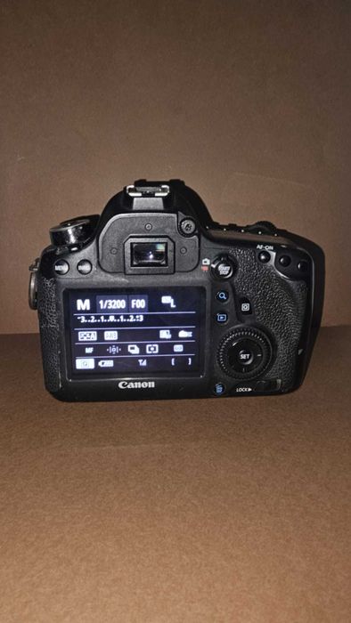 Canon 6D / 6D mark II + equipamento fotográfico