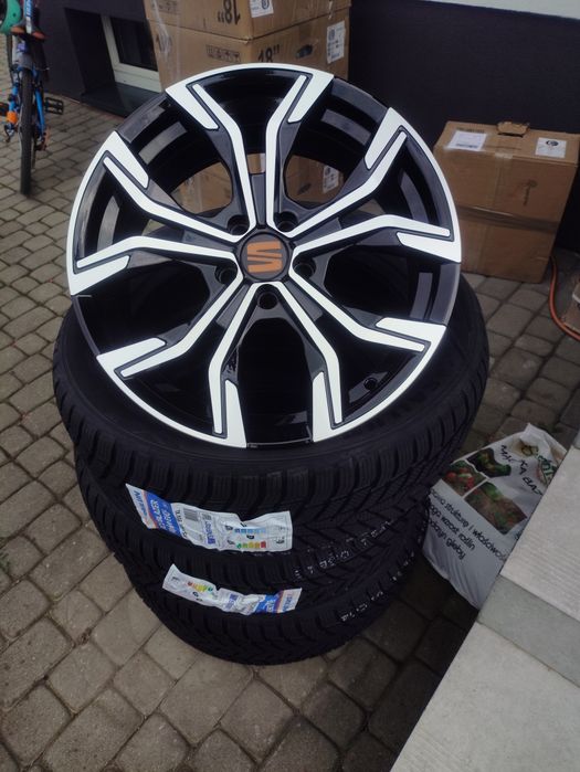 Kompletne koła zimowe 17 5x100 57.1 et35 opony sailun evo2 205/55/17  Seat arona VW taigo t-cross tcross opony 2026 nowe świeże