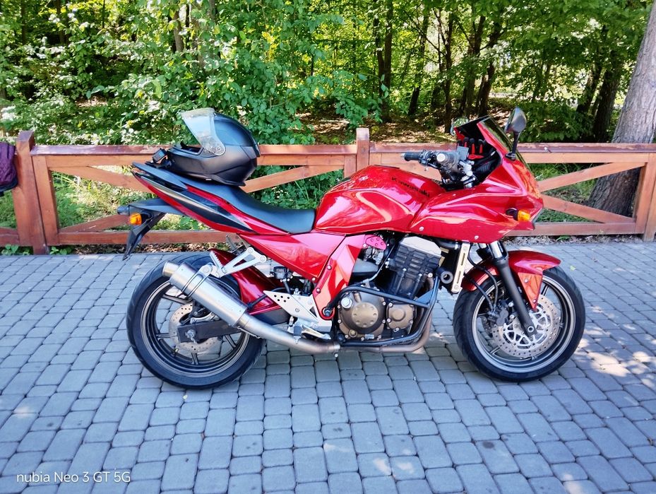Kawasaki z 750 s.2005 року.