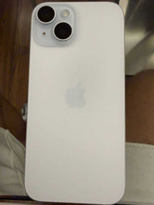 Apple iPhone 15 128GB – Em excelente estado!