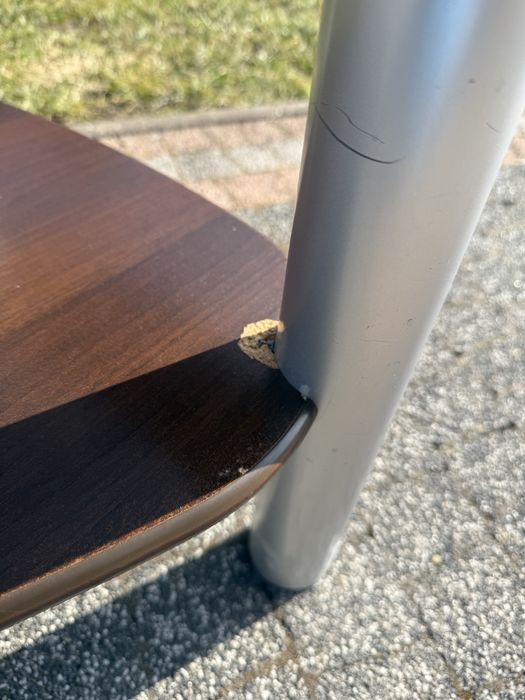 Stolik kawowy drewniany z szybą