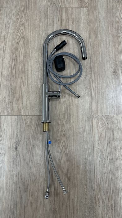 Bateria kuchenna z wyciąganą wylewką