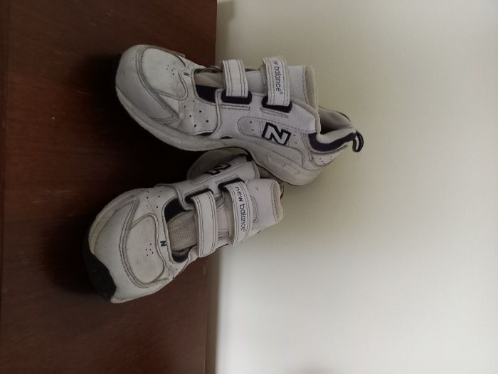 Buty dziecięce New Balance rozmiar 32,5