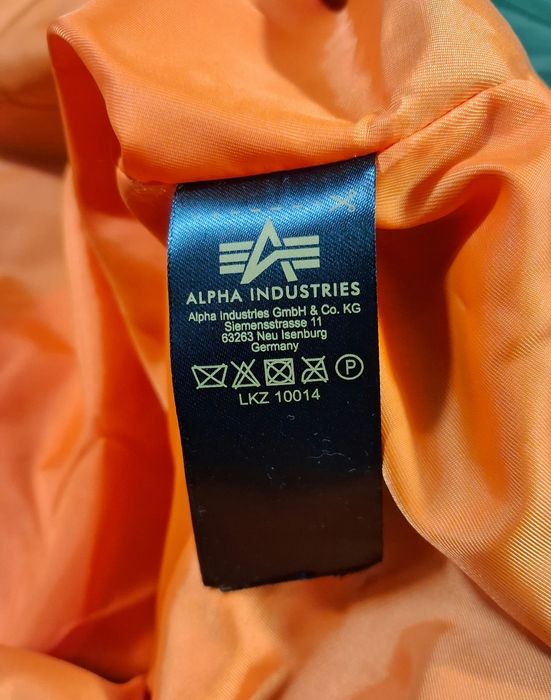 Куртка Alpha Industries MA-1 W длинная женская демисезон