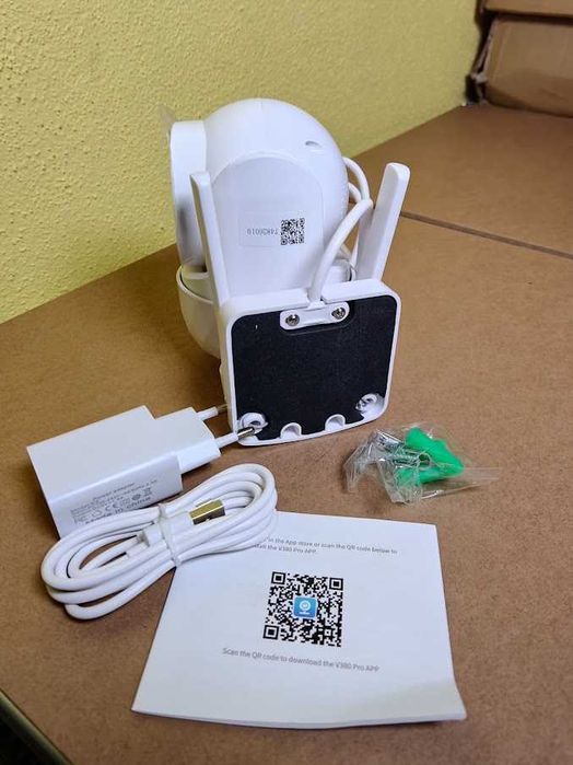 Câmara de Vigilância IP Exterior WiFi 1080P PTZ Visão Noturna App V380 Pro – Nova