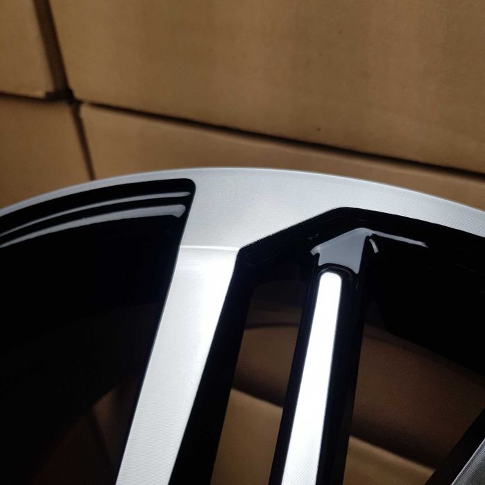 Диски На Авто R17 5x114.3 Toyota Camry Rav4 Avensis Prius Lexus Suzuki