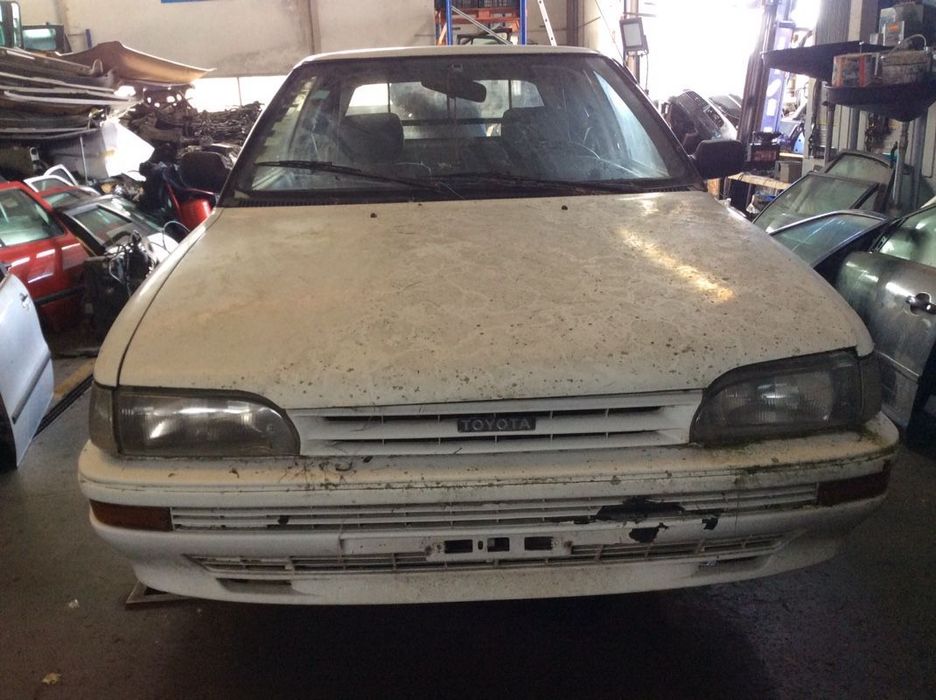 Toyota Corolla 1.8D para venda em peças