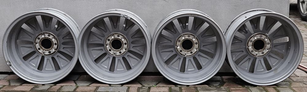 Ковка Mercedes R16