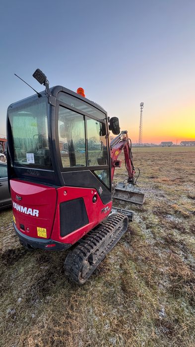 Minikoparka miniładowarka AVANT BOBCAT WIERTNICA krata niwelacyjna  WYNAJEM 24/7 FV