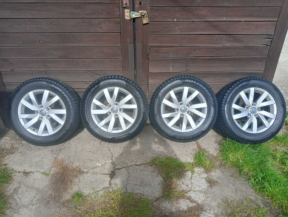 Felgi aluminiowe z oponami