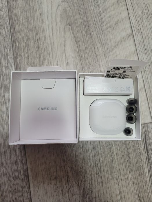 Оригінал Samsung Buds2