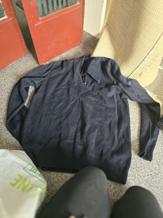 sweter meski L ciemny