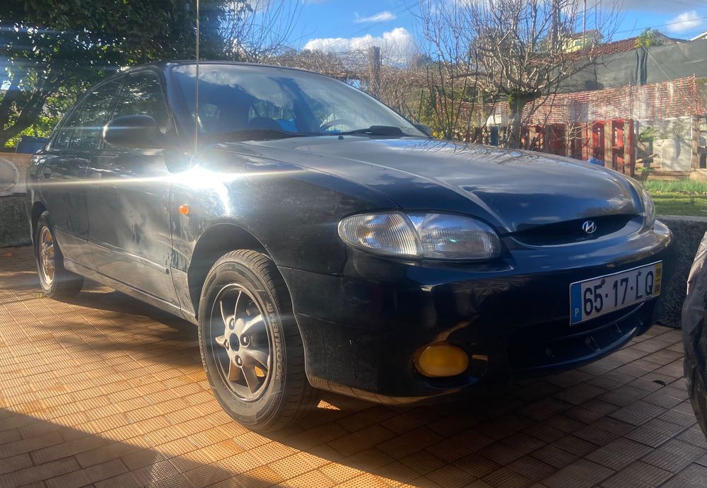 Hyundai accent GLS 1300