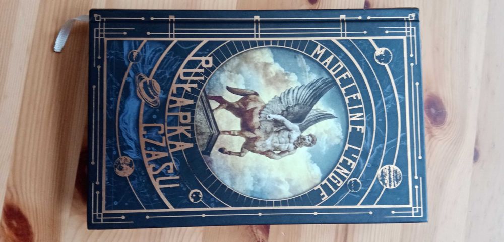 Pułapka czasu. Madeleine L'Engle. Książka.