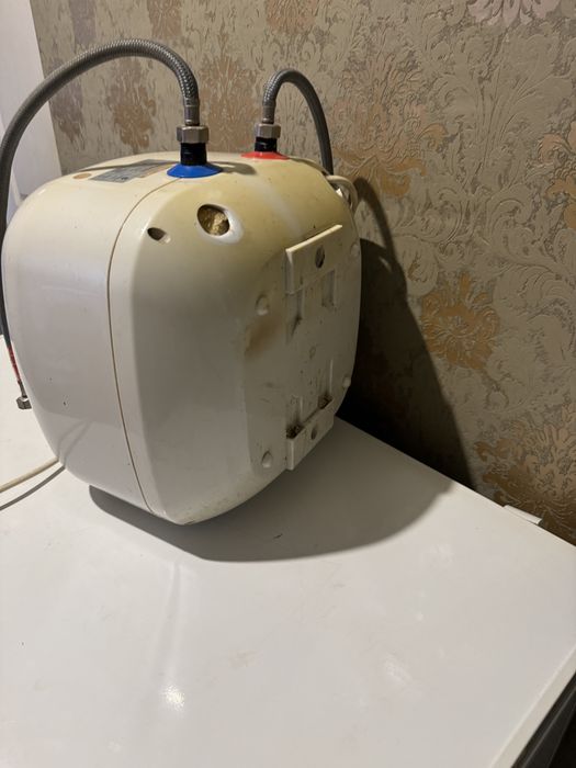 Міні бойлер 10л Термекс