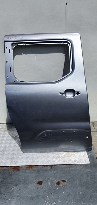 Citroen berlingo iv peugeot partner drzwi prawe przesuwne boczne