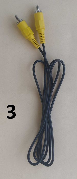 3 Cabos de Vídeo e Áudio Analógico (RCA / Jack 3.5mm) – NOVOS